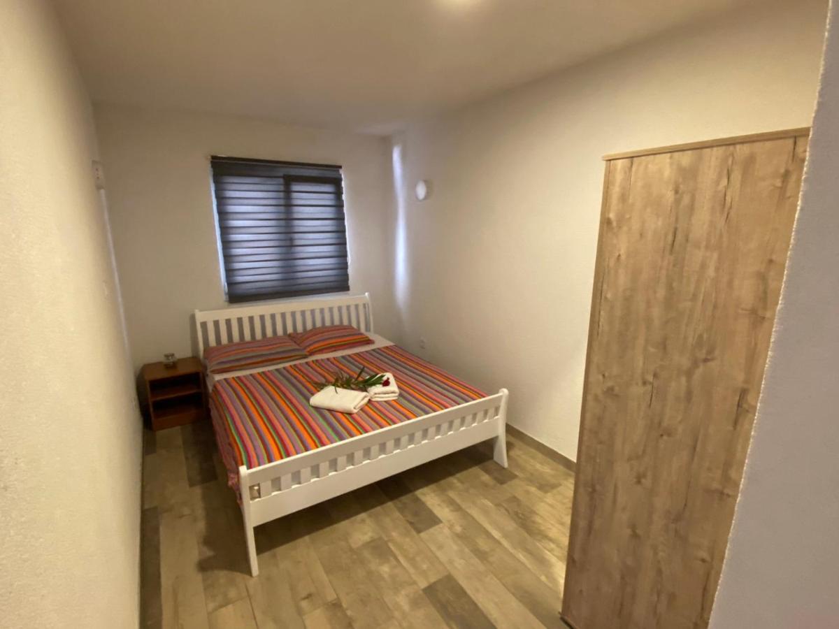 Villa Nikola Necujam Ngoại thất bức ảnh